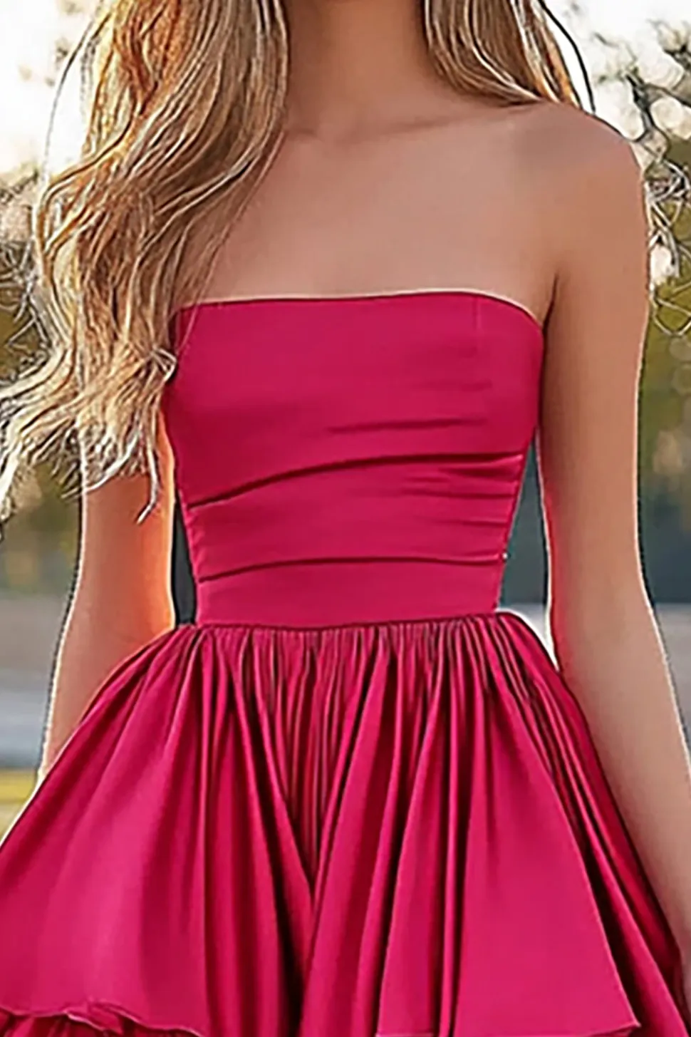 Fuchsia A-Line Strapless Ruffles Cetim plissado alto-baixo vestido de baile