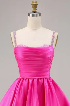 Fuchsia Cetim Uma Linha Vestido Curto Homecoming com Missangas