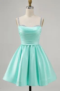 Fuchsia Cetim Uma Linha Vestido Curto Homecoming com Missangas