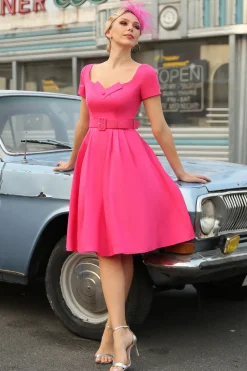 Fuchsia Mangas Curtas Vestido de 1950 com cinto
