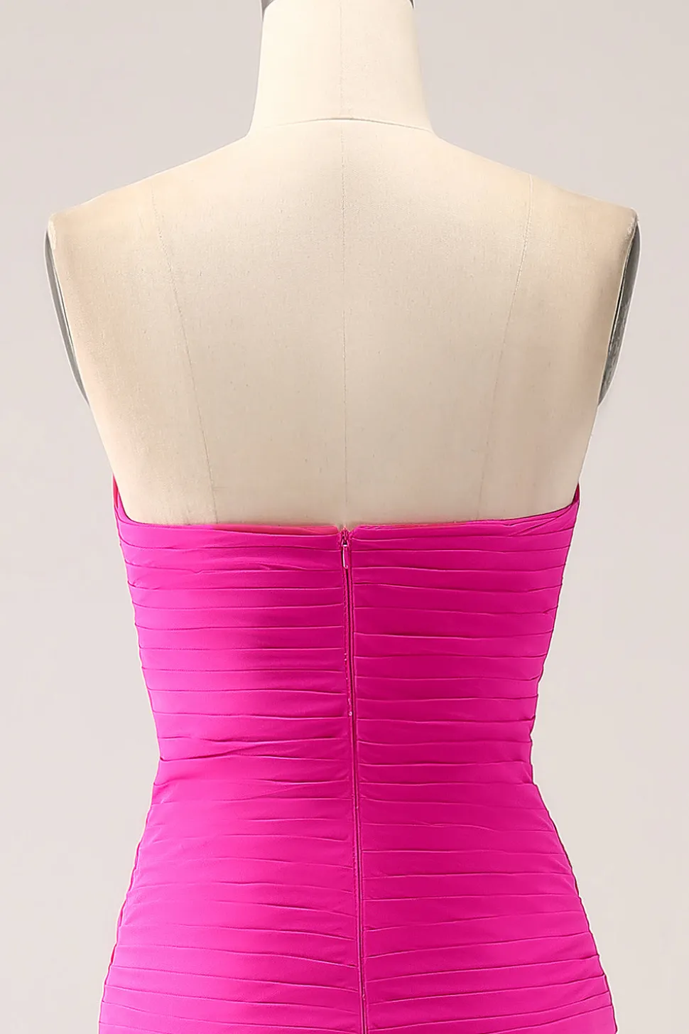 Fuchsia Uma linha querida plissado Keyhole longo vestido de baile com fenda