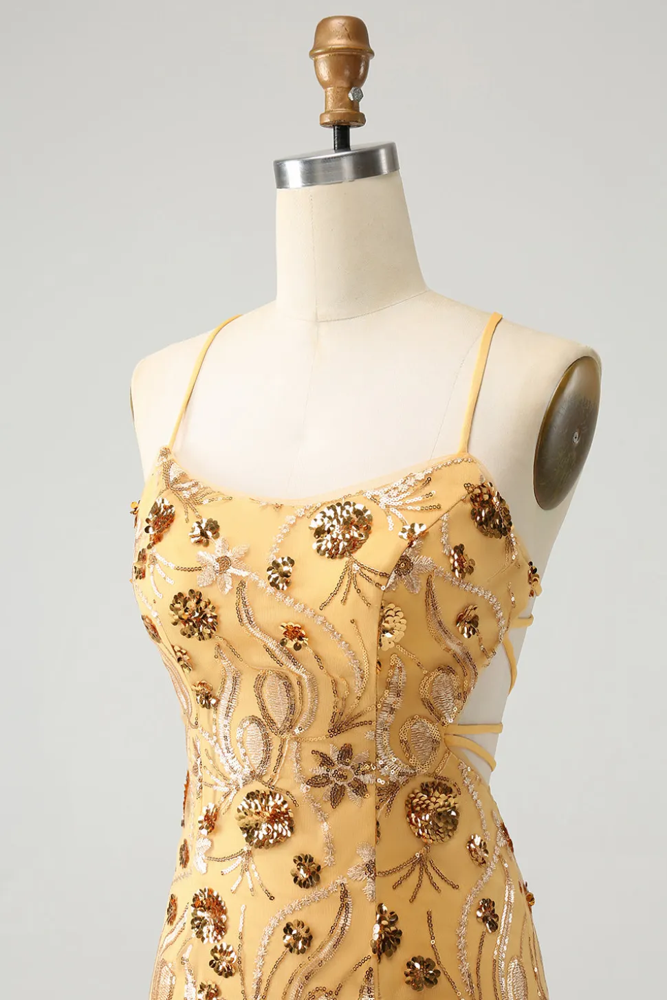 Glitter Amarelo Selim Bordado Apertado Curto Homecoming Dress com Missangas