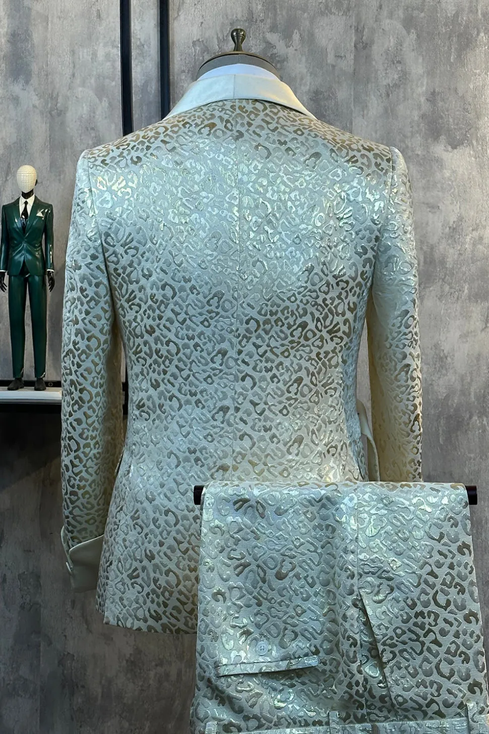 Glitter branco Jacquard 2 peças homens ternos com cinto