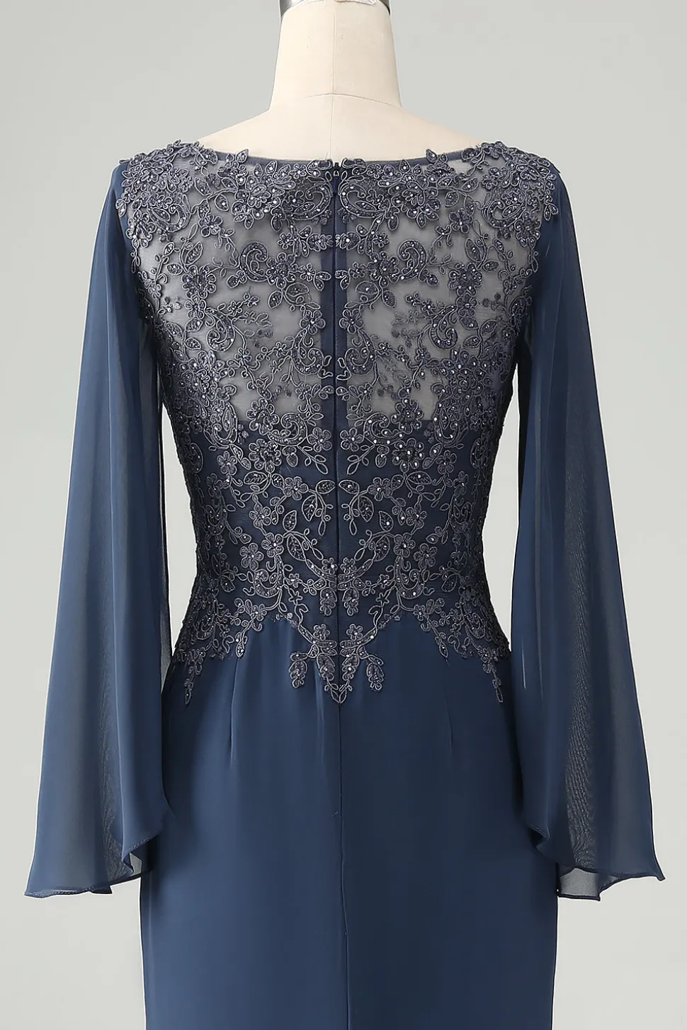 Glitter Crepúsculo Sereia V Pescoço Frisado Mãe da Noiva Vestido com Apliques