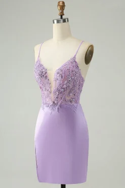 Glitter Roxo V Pescoço Apertado Sequined Appliques Homecoming Dress