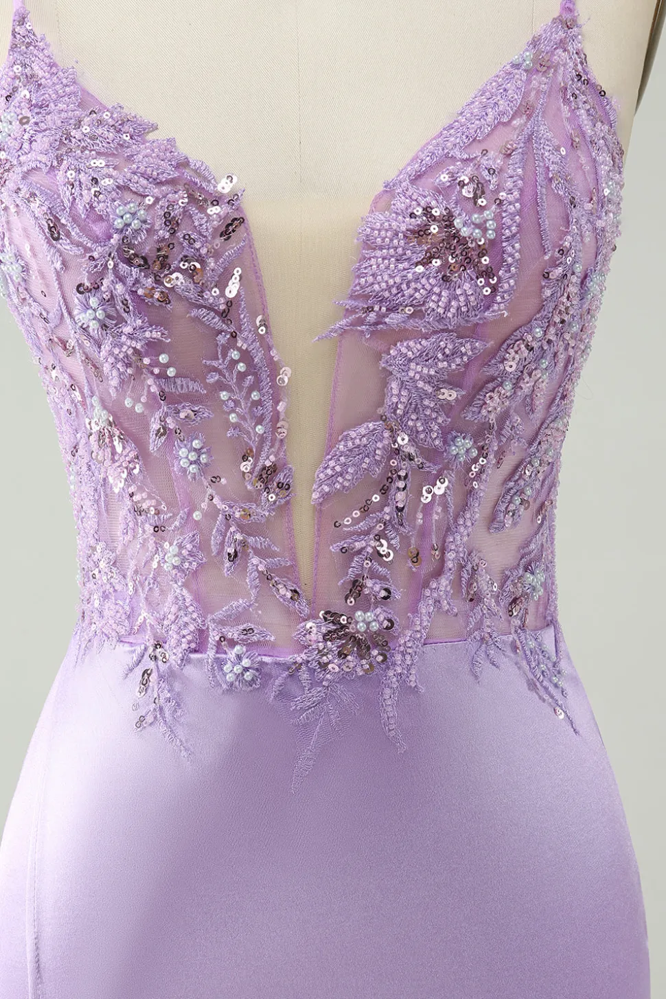 Glitter Roxo V Pescoço Apertado Sequined Appliques Homecoming Dress