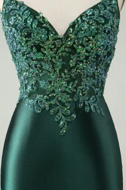 Glitter Verde Escuro Apertado V Pescoço Vestido Curto Homecoming com Sequins