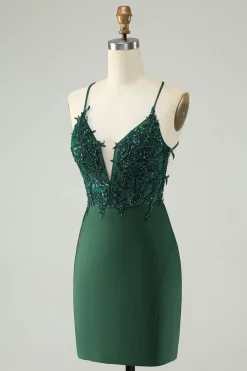Glitter verde escuro apertado V pescoço frisado Homecoming Dress