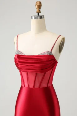 Glitter vermelho escuro frisado espartilho cetim curto homecoming vestido