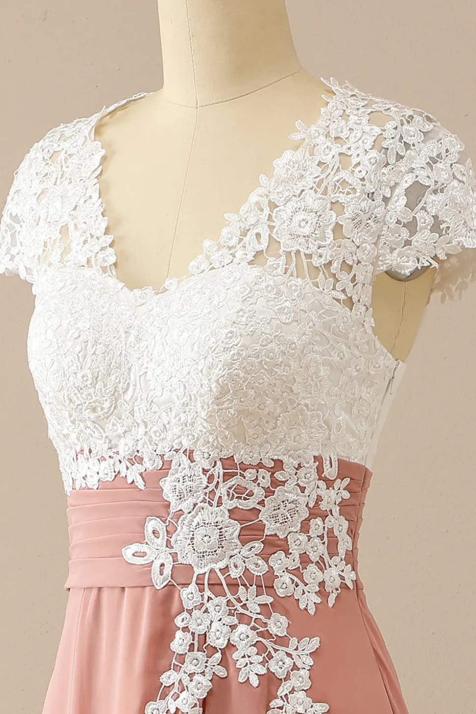 Gola V Apliques Mãe De Vestido De Noiva Mangas Curtas