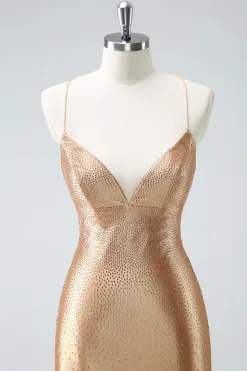 Golden Bodycon Esparguete Correias Ruched Missanga Homecoming Dress com renda para trás