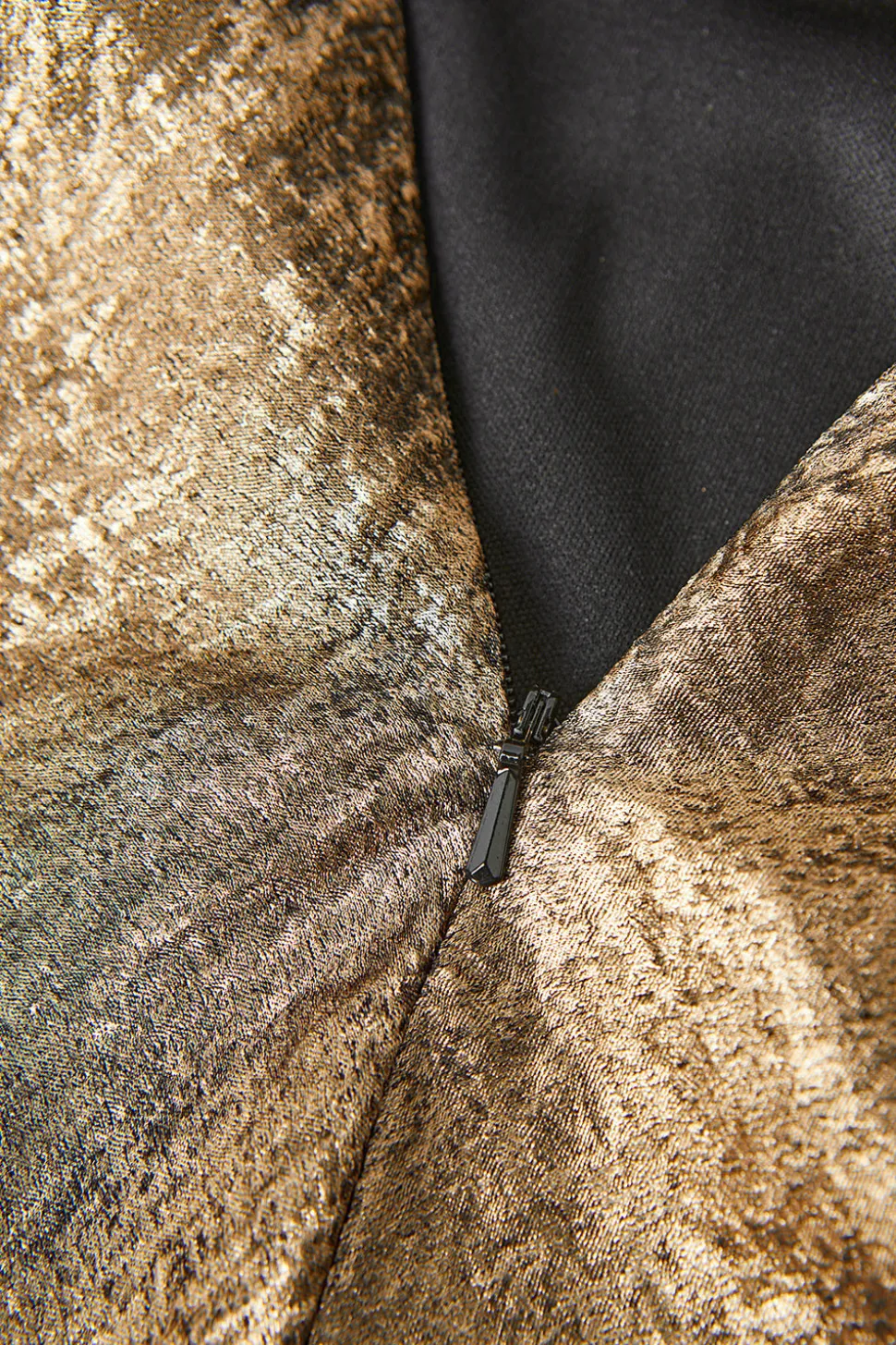 Golden Halter Neck Sereia Cetim Midi Cocktail Dress