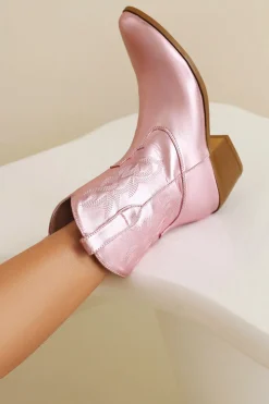 Golden Low Chunky Heel Western Cowgirl Botas