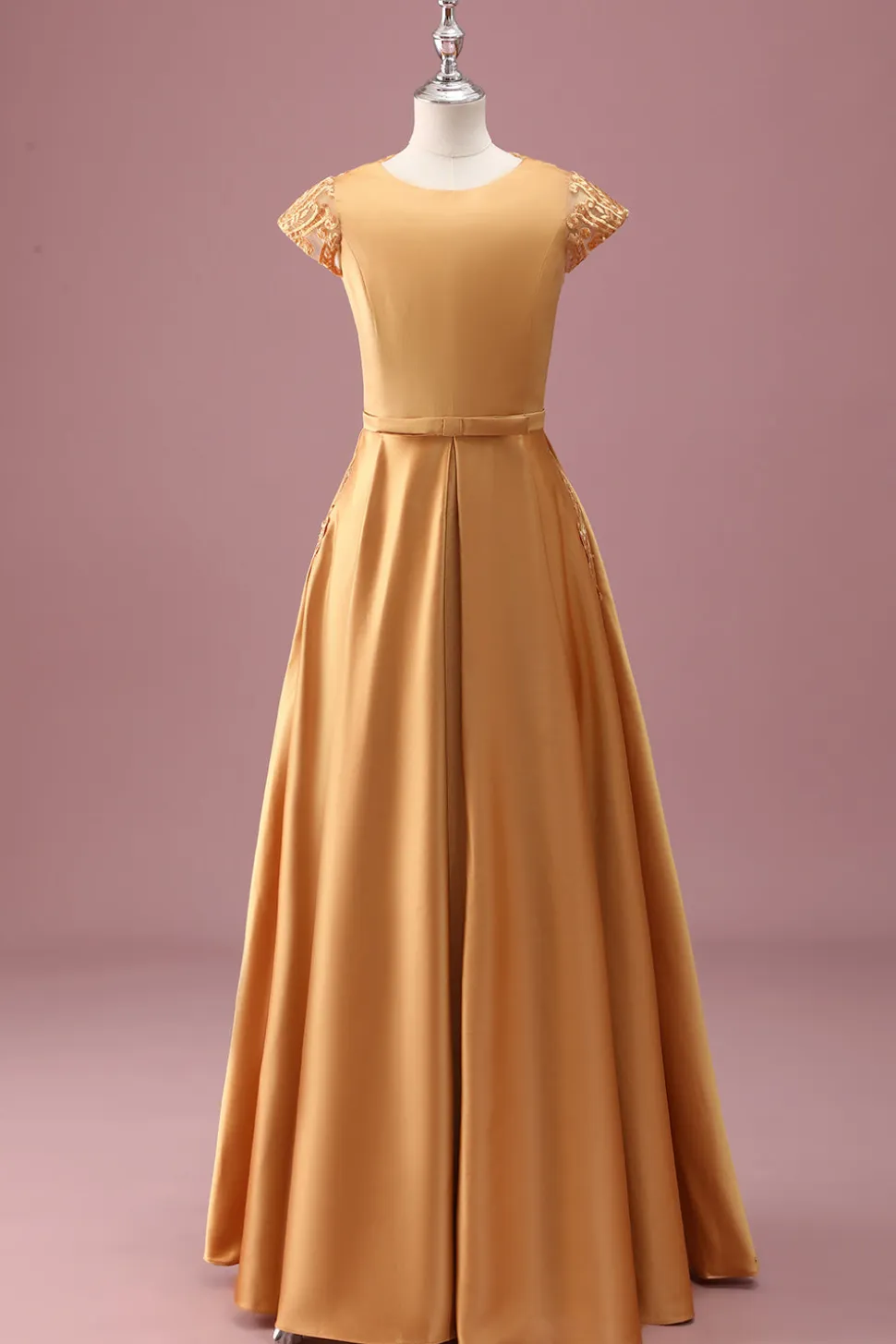 Golden Round Neck Chiffon Uma Linha Mangas Curtas Junior Vestido Madrinha