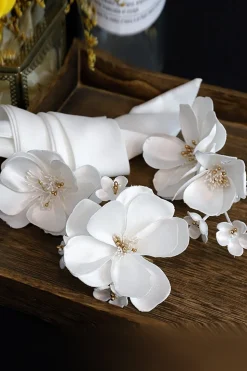 Grampos de cabelo de flor de tecido elegante branco
