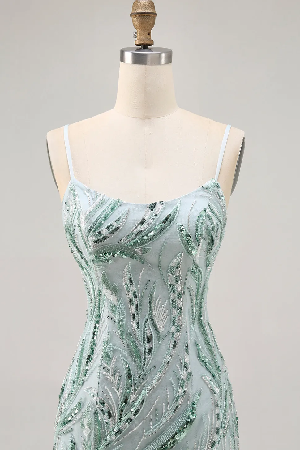 Green Bodycon Esparguete Correias Frisado Homecoming Dress com Sequins