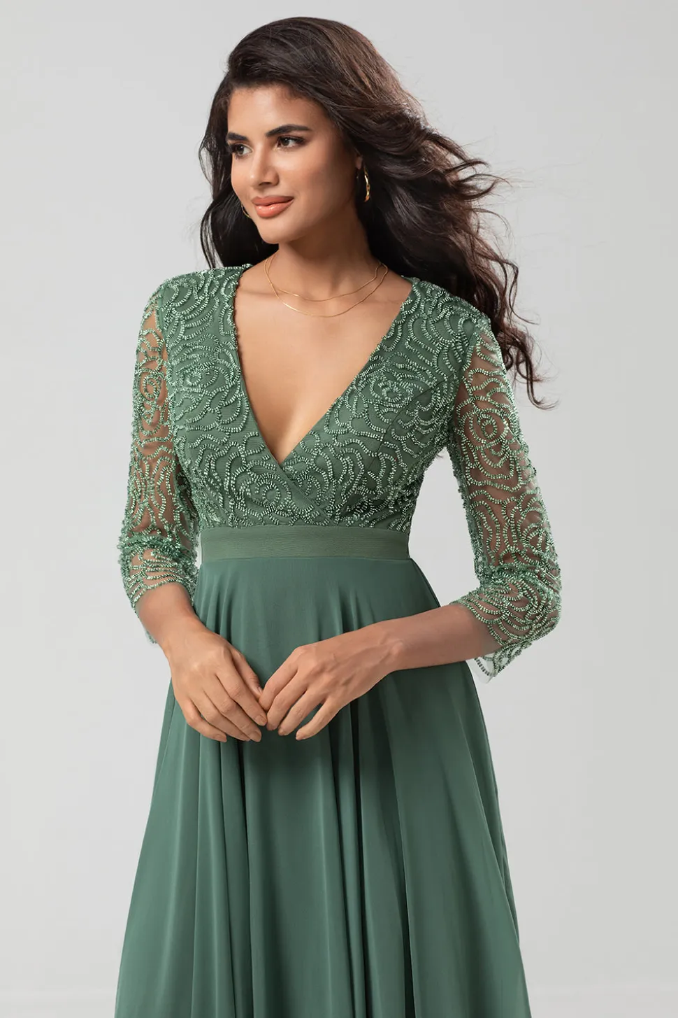 Guardião do Meu Coração Uma Linha V-Neck Eucalipto Vestido Madrinha com Mangas Longas