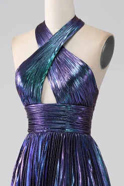 Halter roxo brilhante um vestido de baile de formatura de linha com pregas