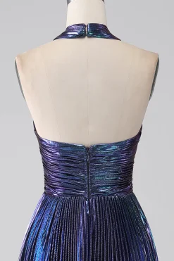 Halter roxo brilhante um vestido de baile de formatura de linha com pregas