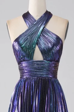 Halter roxo brilhante um vestido de baile de formatura de linha com pregas
