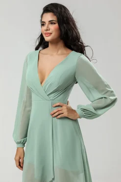 High-low Chiffon Uma linha vestido verde dama de honra com mangas compridas