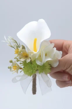 Homens cor-de-rosa Boutonniere para festa de casamento de baile