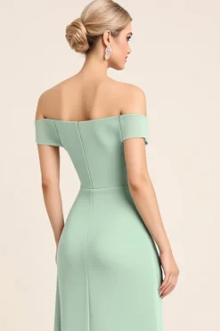 Hortelã fora da bainha de ombro longo vestido de dama de honra