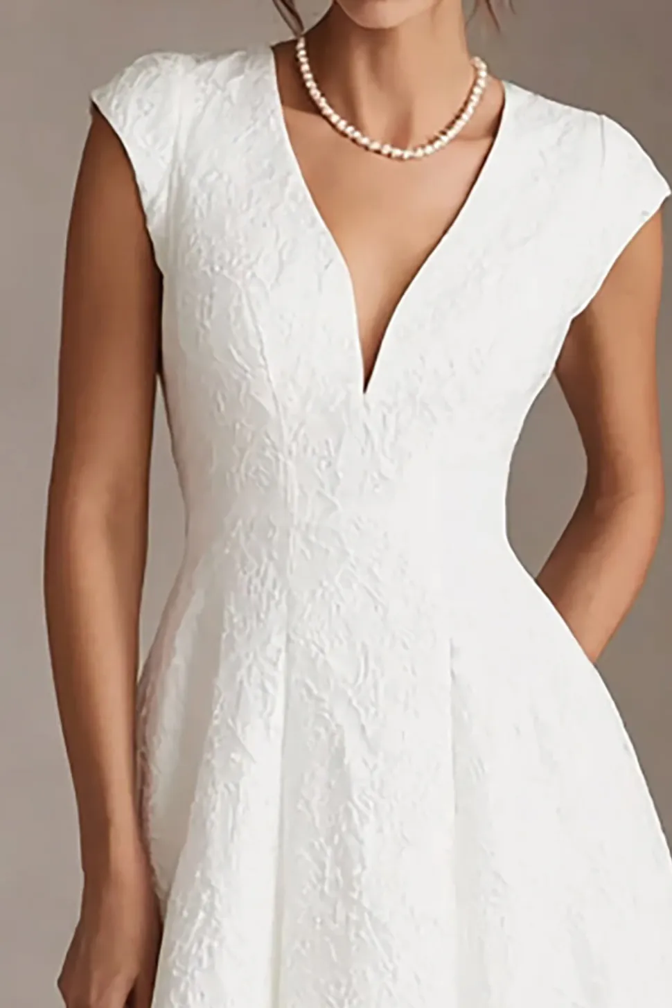Jacquard Branco Uma Linha V-Neck Midi Vestido de Noivado