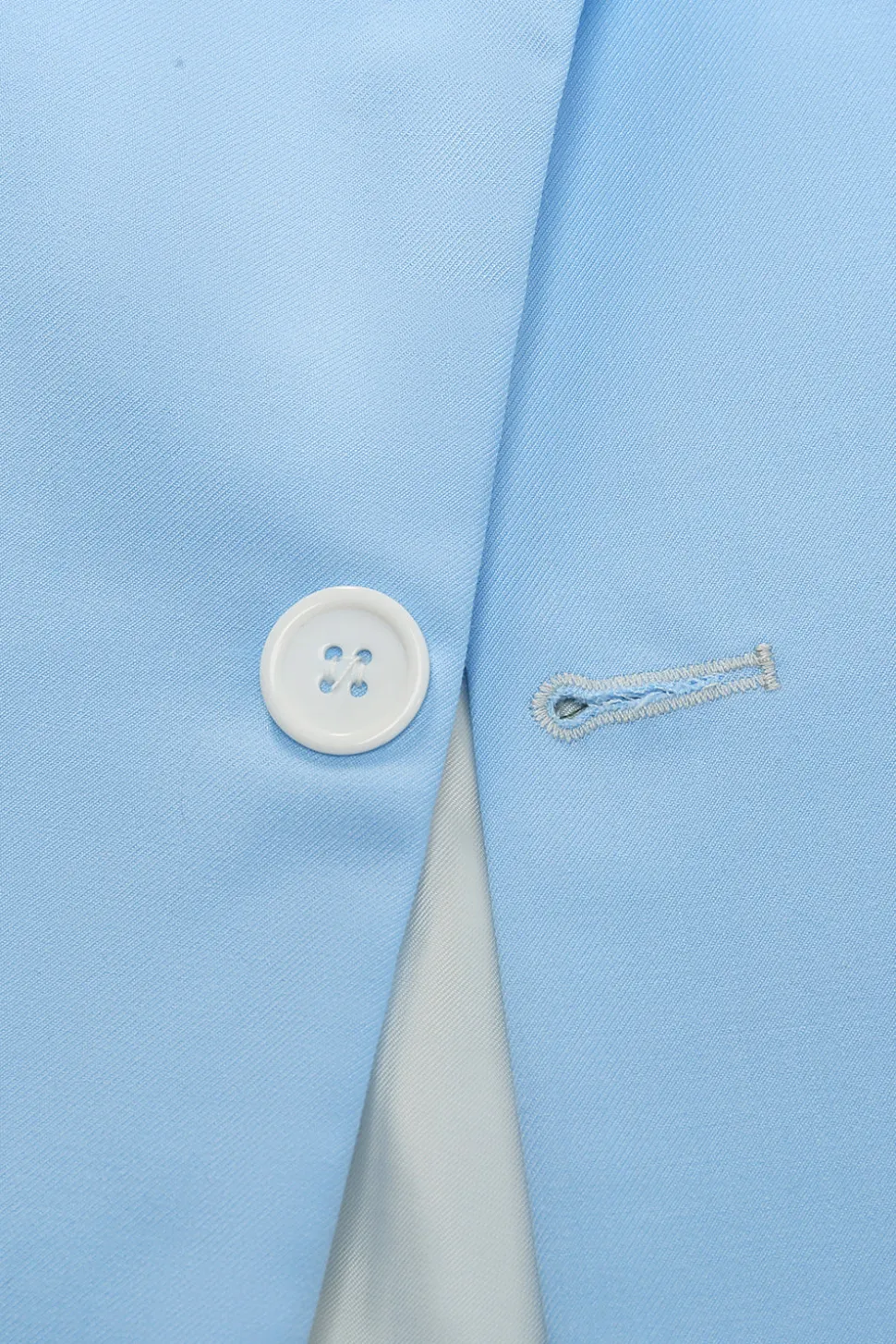Lapela de Pico Peito Único Azul Fato Formal