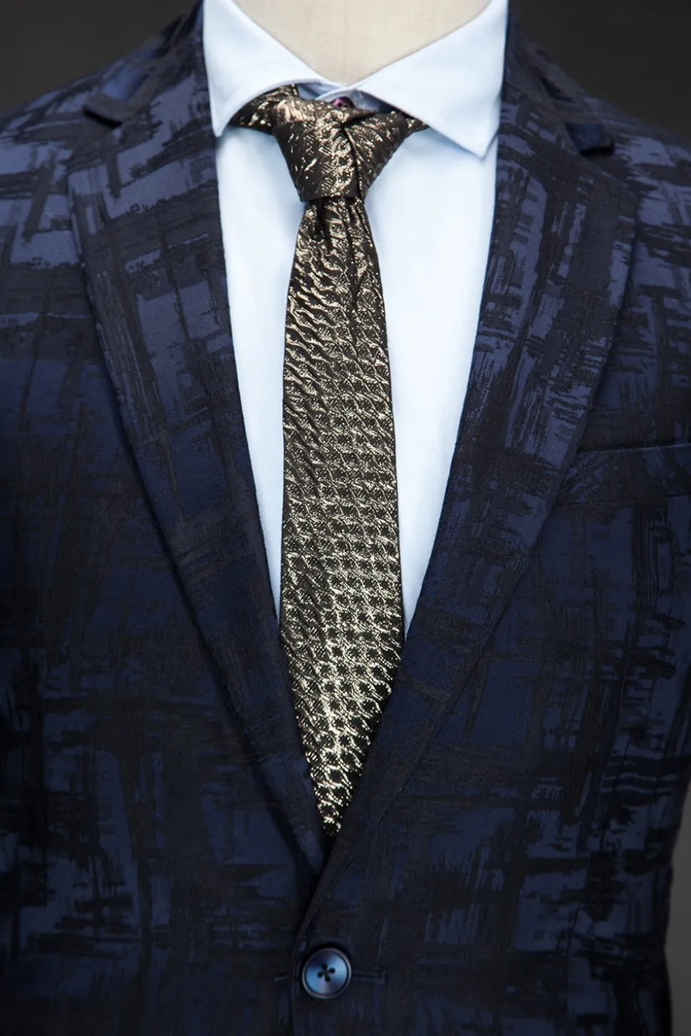 Lapela Entalhada Azul Escura 2 Peças Terno Masculino