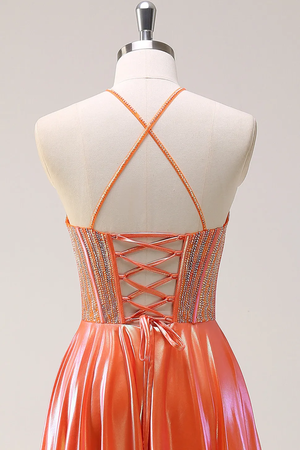 Laranja brilhante A-Line Halter frisado metalizado longo vestido de baile com frisos