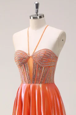 Laranja brilhante A-Line Halter frisado metalizado longo vestido de baile com frisos