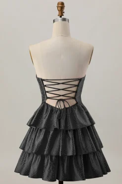 Laranja Strapless Tiered Uma linha cortada Homecoming Dress com frisos