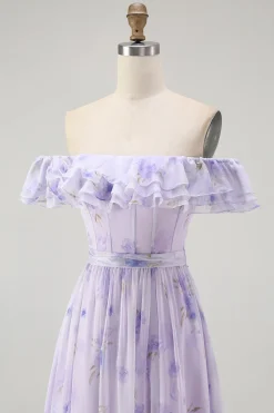 Lavanda Floral babado fora do ombro Um vestido de dama de honra linha