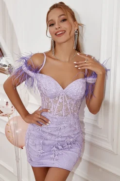 Lavanda fora do vestido de regresso a casa do ombro com penas