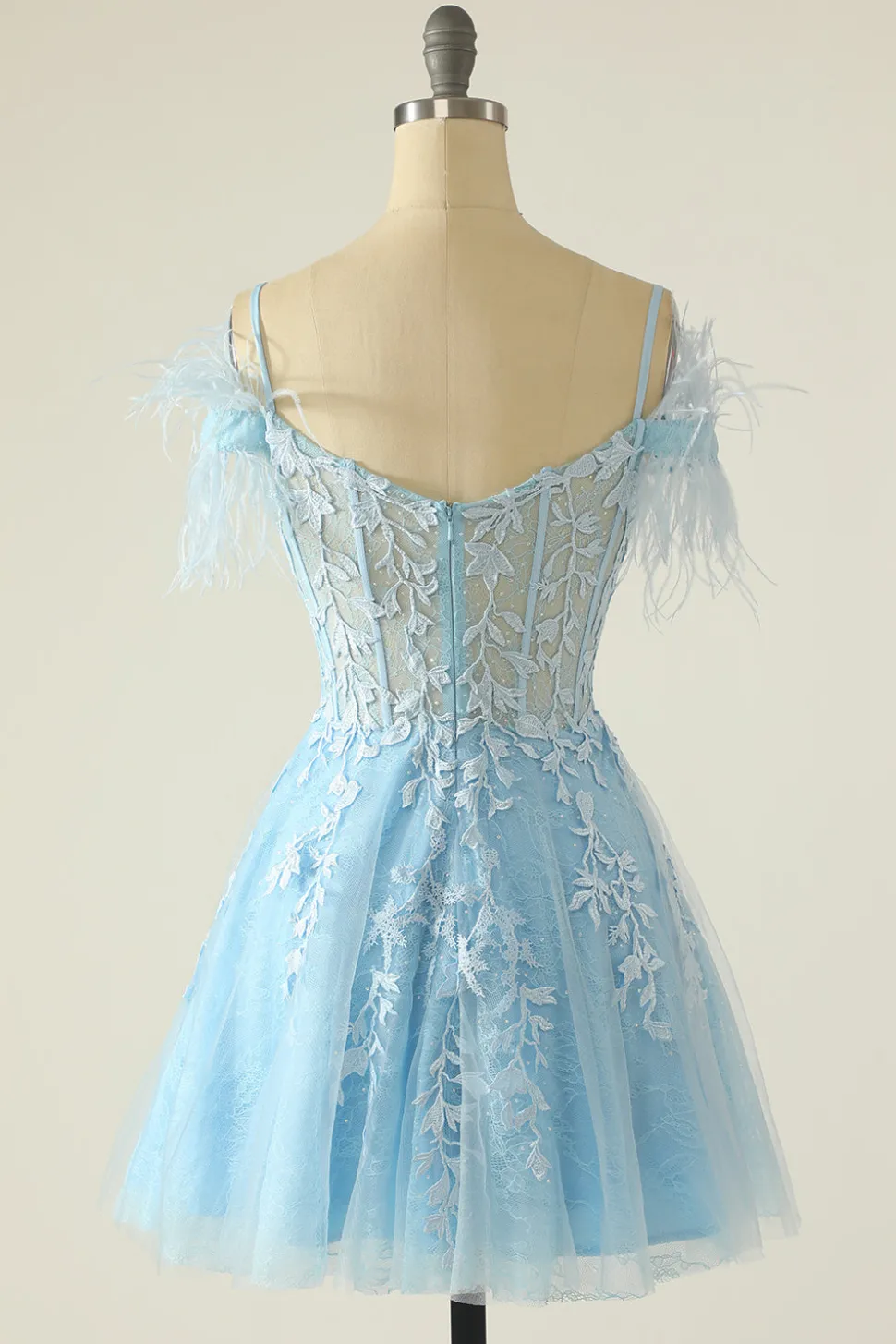 Lavanda fora ombro vestido de Cocktail com penas