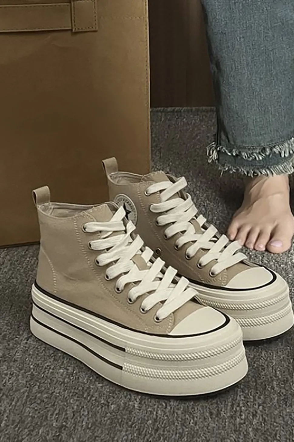 Light Khaki Plataforma Tênis High Top Canvas