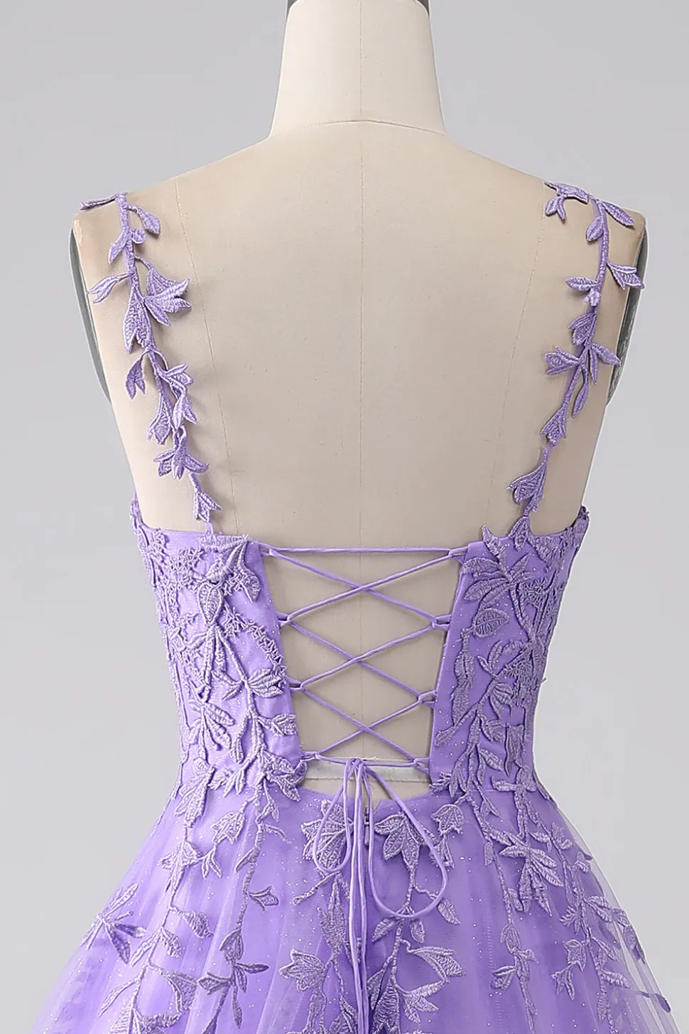 Lilás A-Line Esparguete Correias Vestido Longo de Baile com Apliques