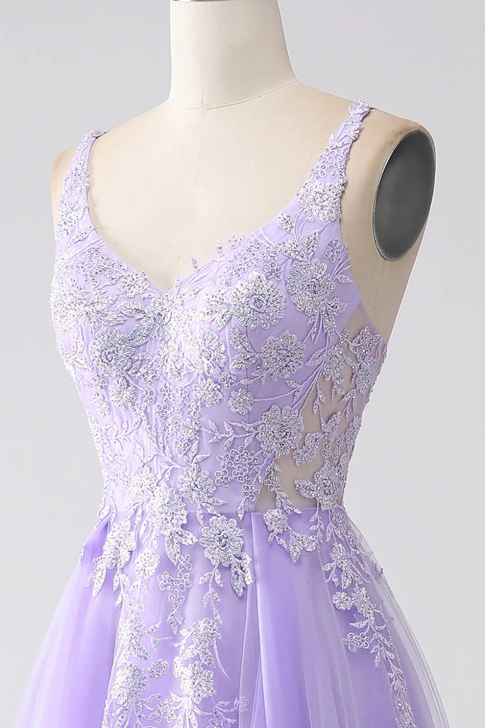 Lilás A-Line Esparguete Correias Tule Long Prom Dress com Apliques
