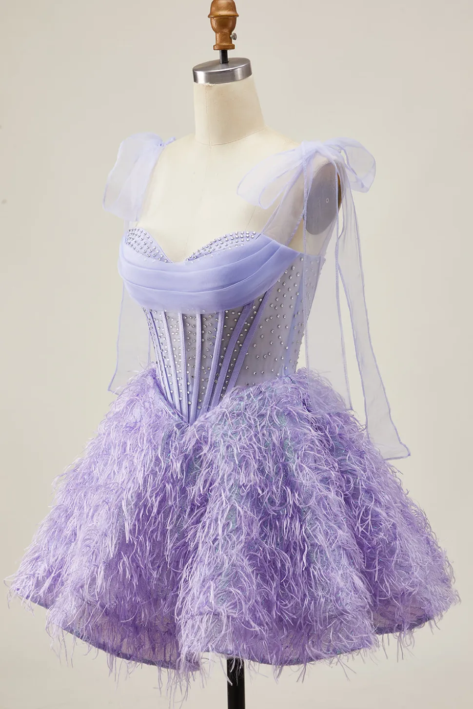 Lilás A-Line Esparguete Correias Corset frisado Vestido Curto Homecoming com Penas