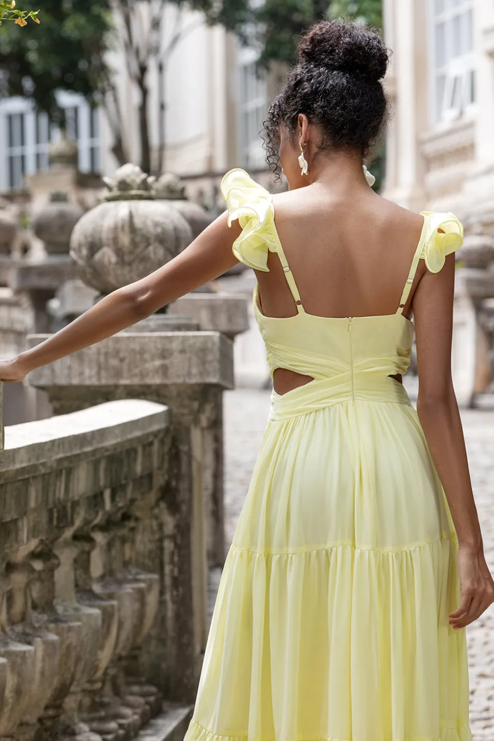 Limão Amarelo Simples Uma Linha plissado Vestido de Festa de Casamento com Folhos