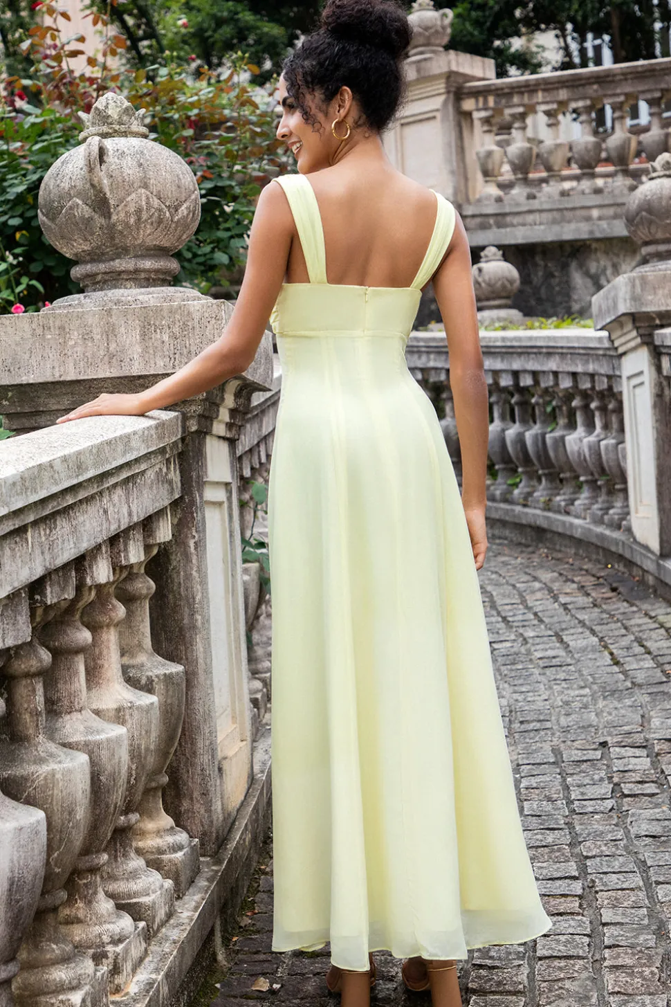 Limão Amarelo Uma Linha Keyhole Long Vestido de Madrinha com Fenda