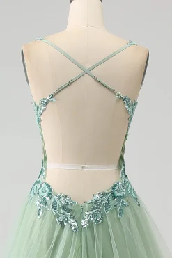 Lindo A Line V Neck Light Green Long Prom Dress com Appliques