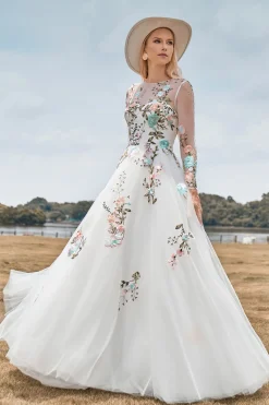 Lindo uma linha de tule mangas longas longo vestido de noiva de marfim com bordado
