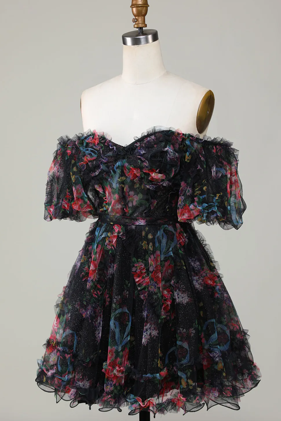Lindo uma linha fora do ombro Fuchsia Tulle vestido curto Homecoming com mangas curtas