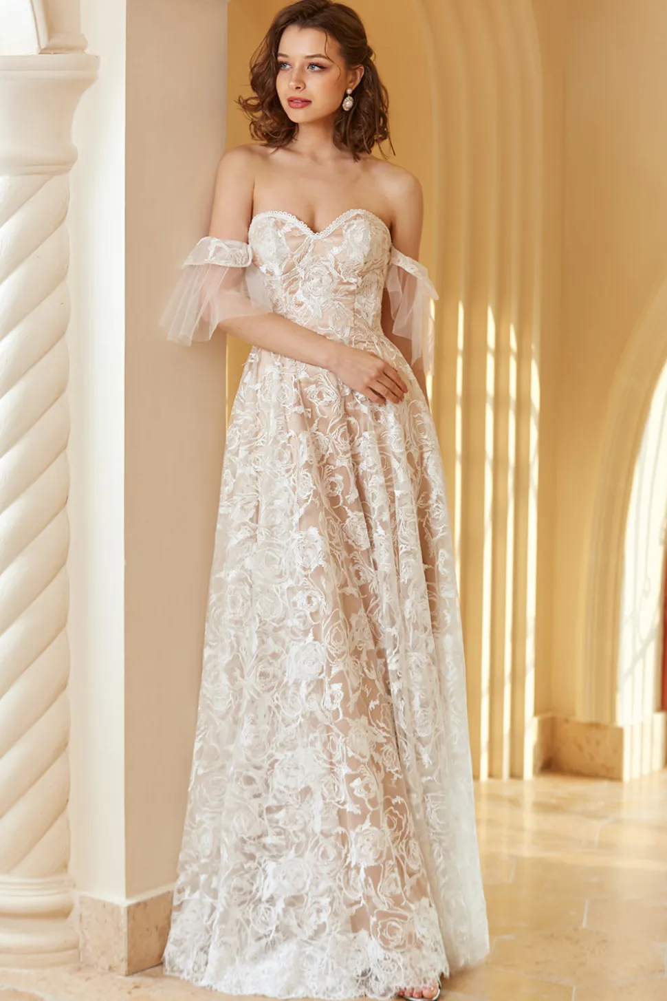 Lindo uma linha fora do ombro vestido de noiva renda branca