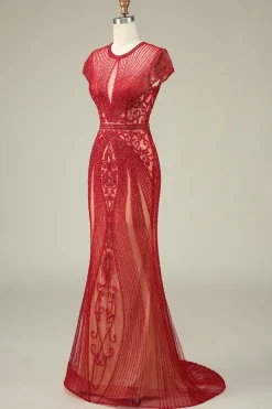 Lindo Vestido de Baile de Baile de Joia de Sereia Pescoço Borgonha com Missangas