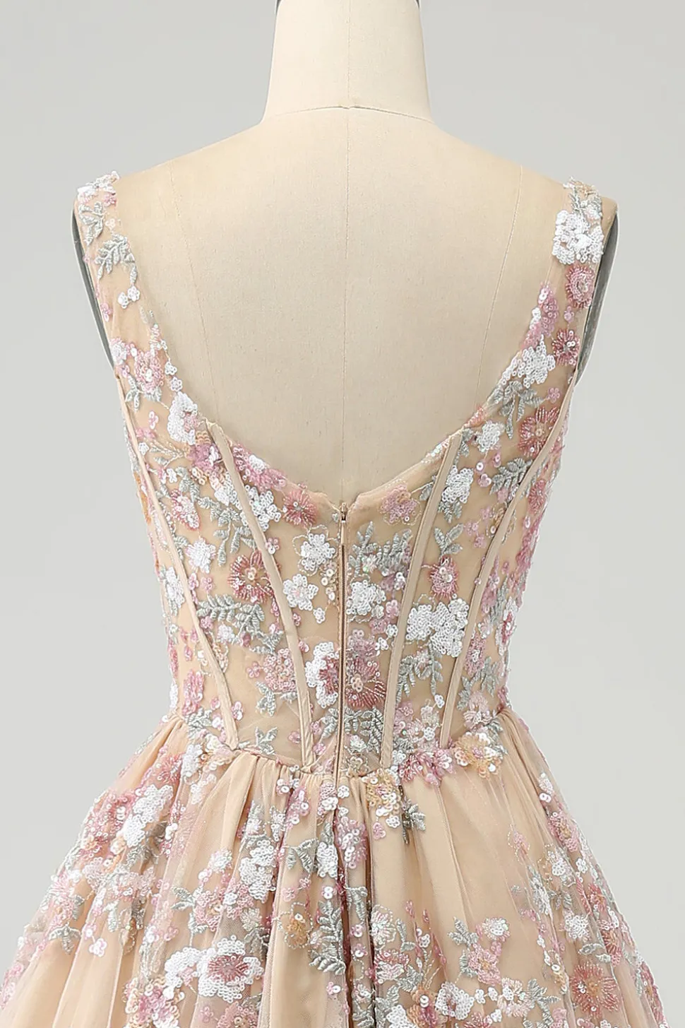Luxuoso A Line Square Neck Champagne Corset Prom Dress com Appliques