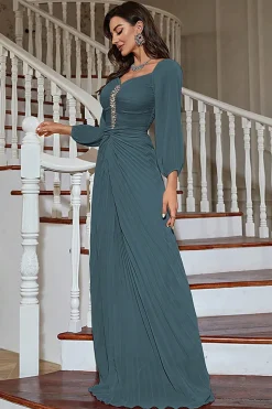 Mangas compridas plissado mãe do vestido de noiva com missangas