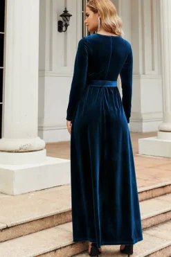 Mangas compridas Uma linha Velvet Holiday Party Dress